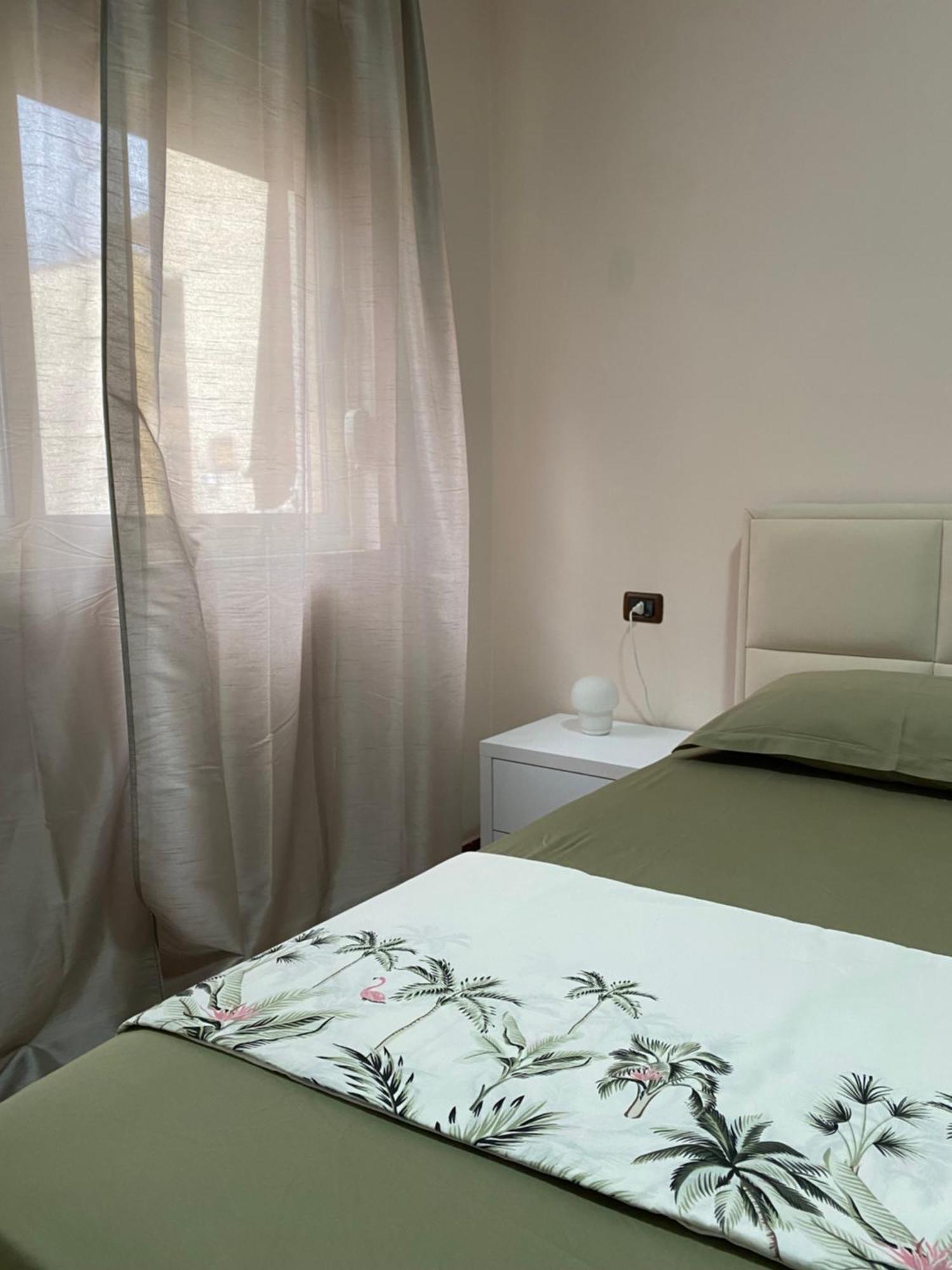 Stylish Apartment Near Tirana Center Esterno foto